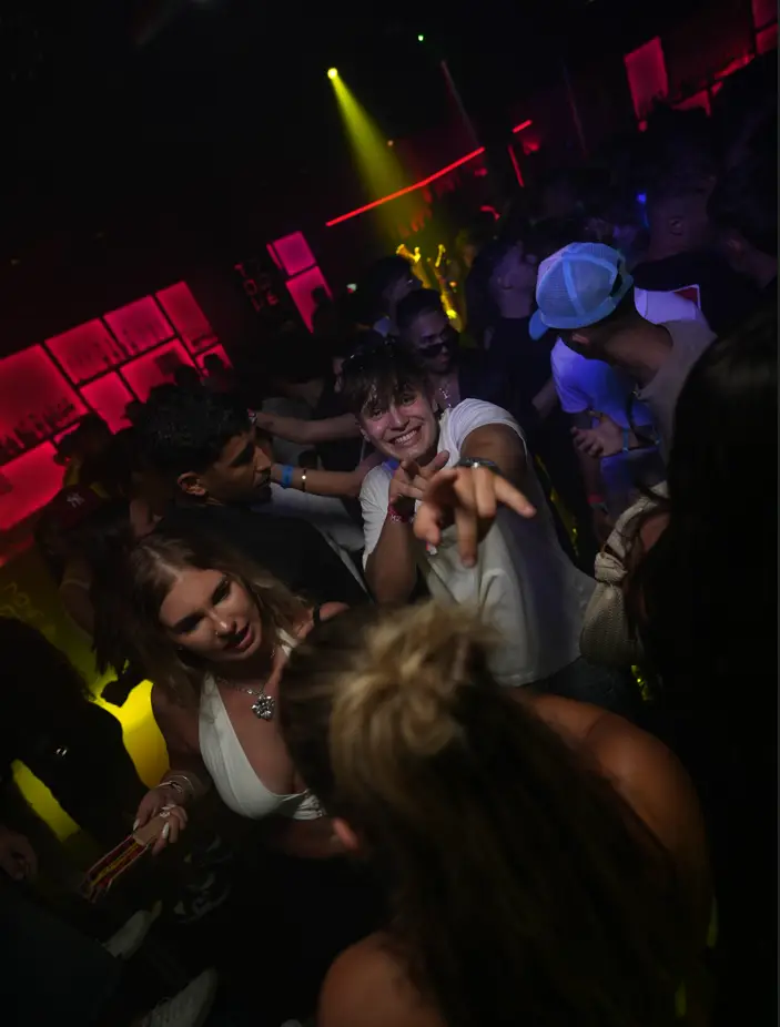 club crawl ticket club crawl ticket