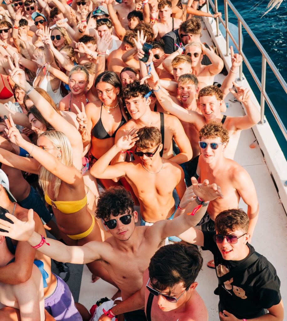 magaluf boat party mallorca maga